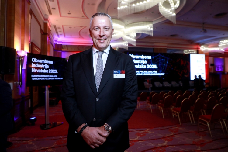 3 gm_konferencija_obrana 3.jpg